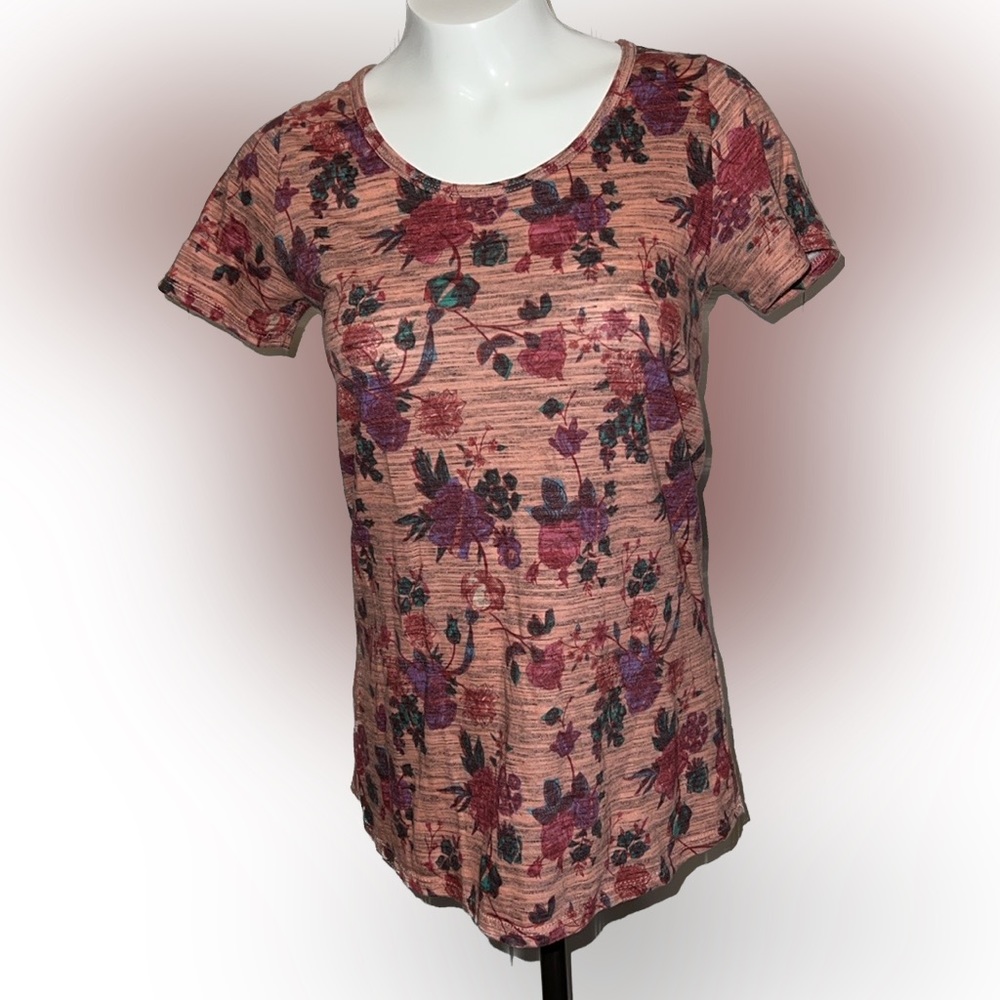 Lularoe Women’s shirt